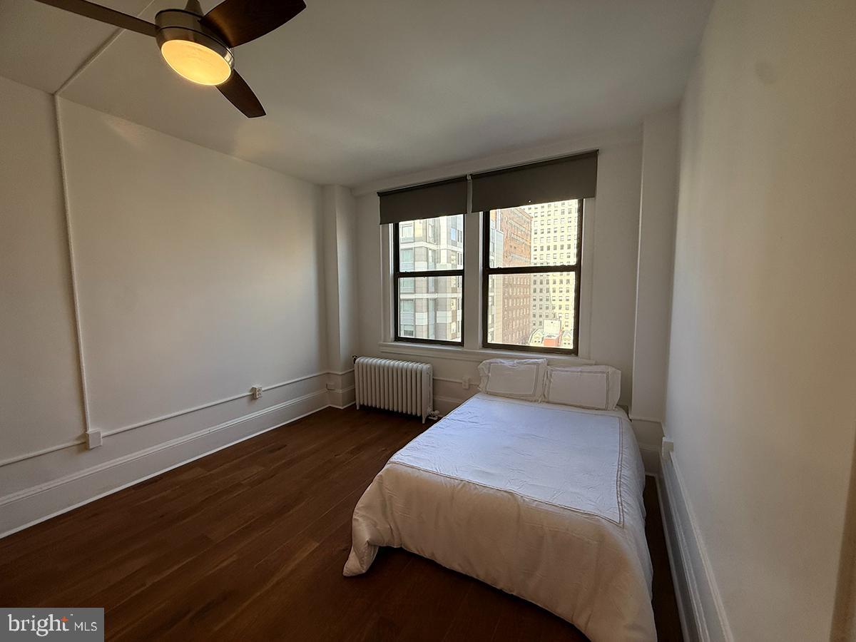 1324 LOCUST STREET 00 1209