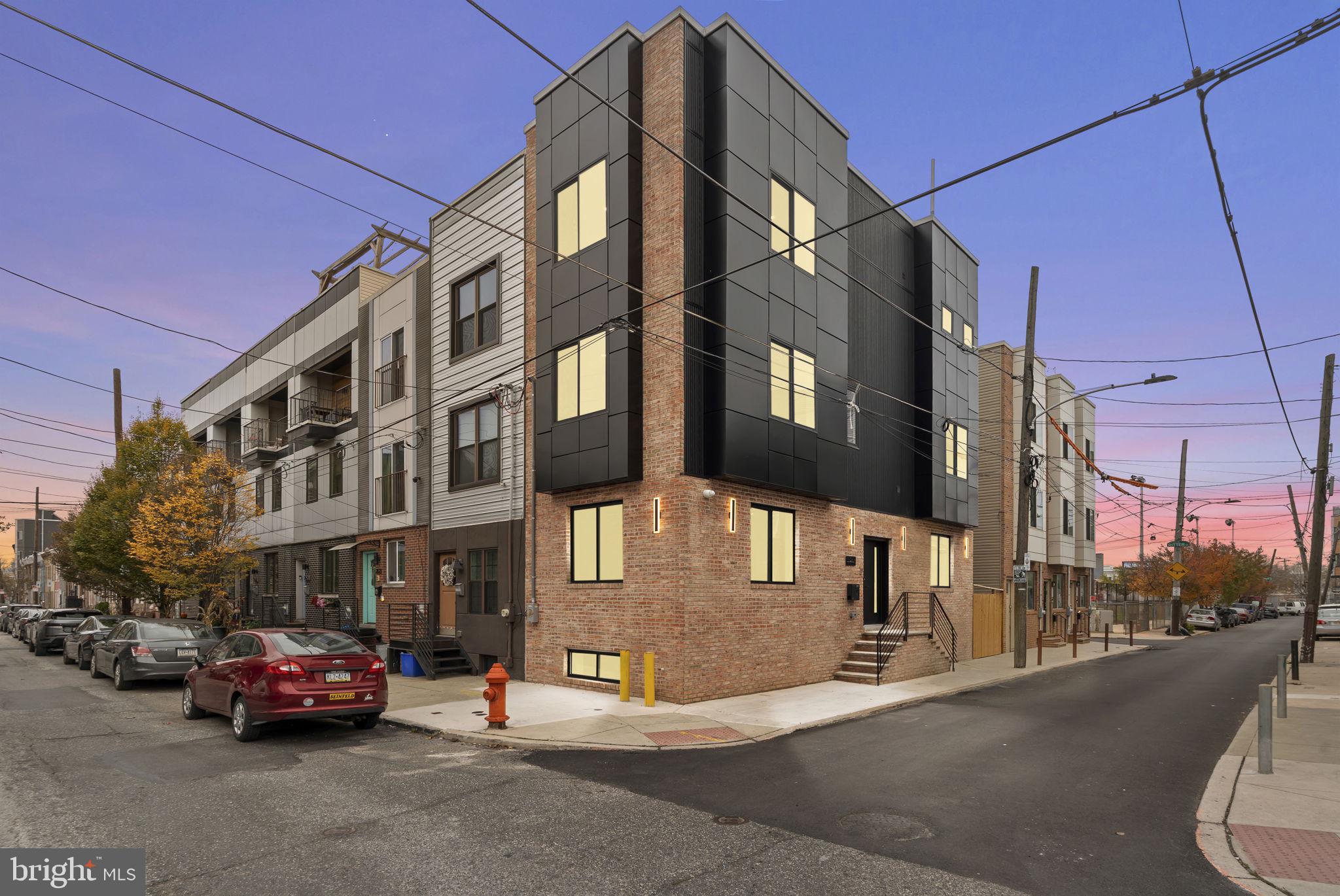 2619 CEDAR STREET