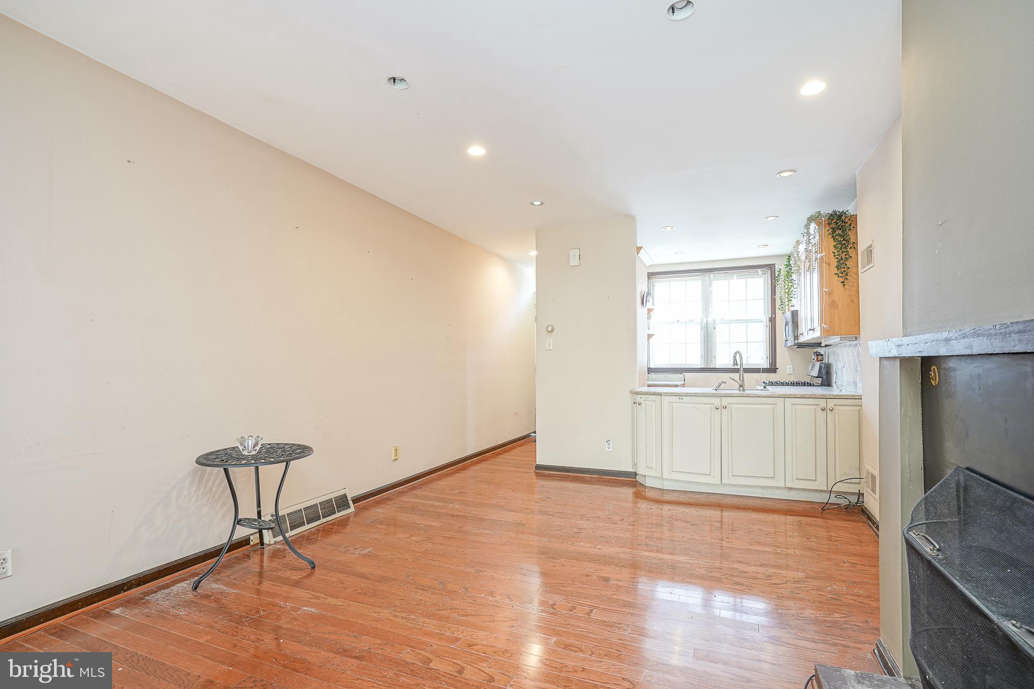 522 S 24TH STREET