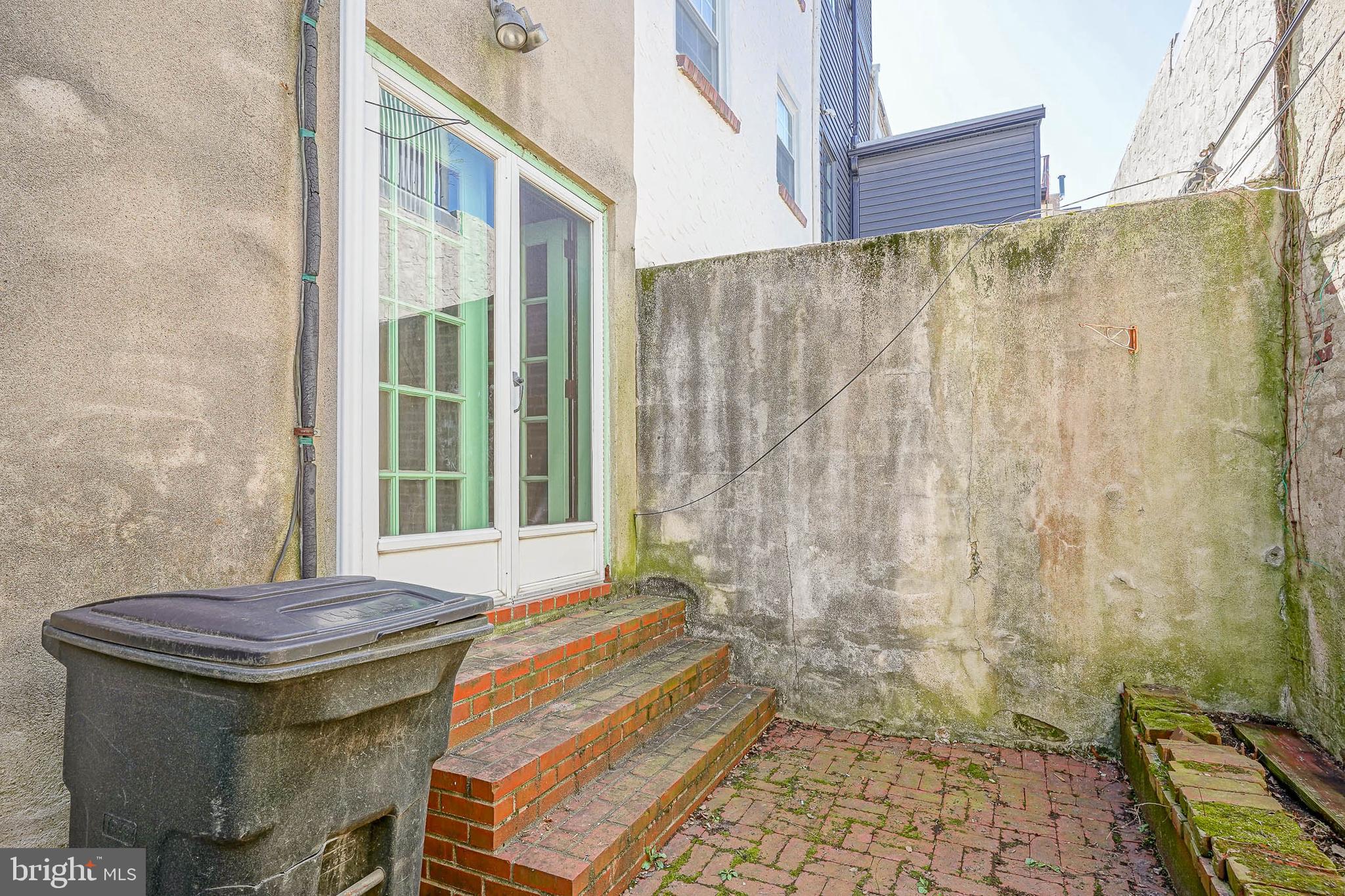 522 S 24TH STREET