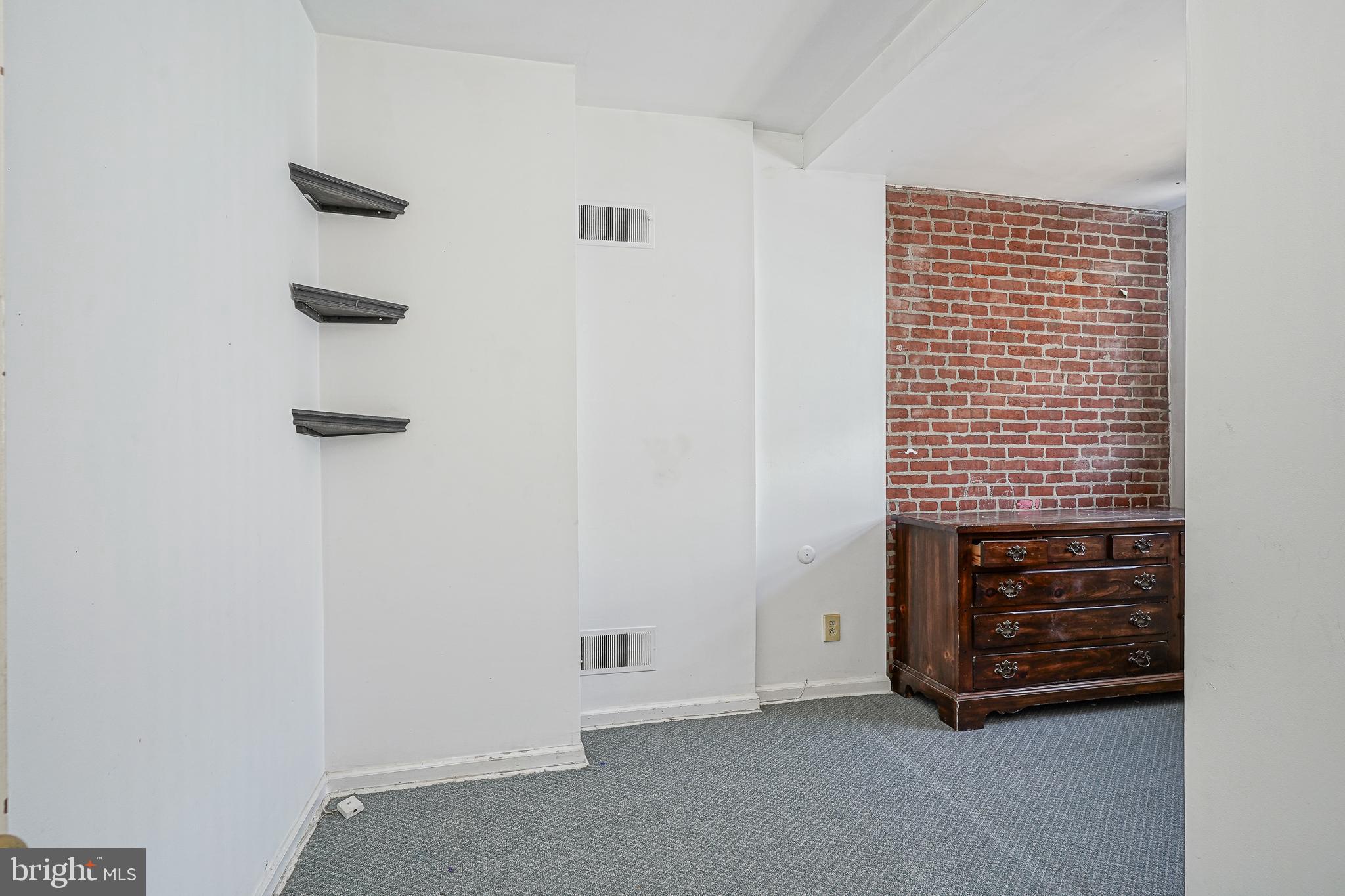 522 S 24TH STREET