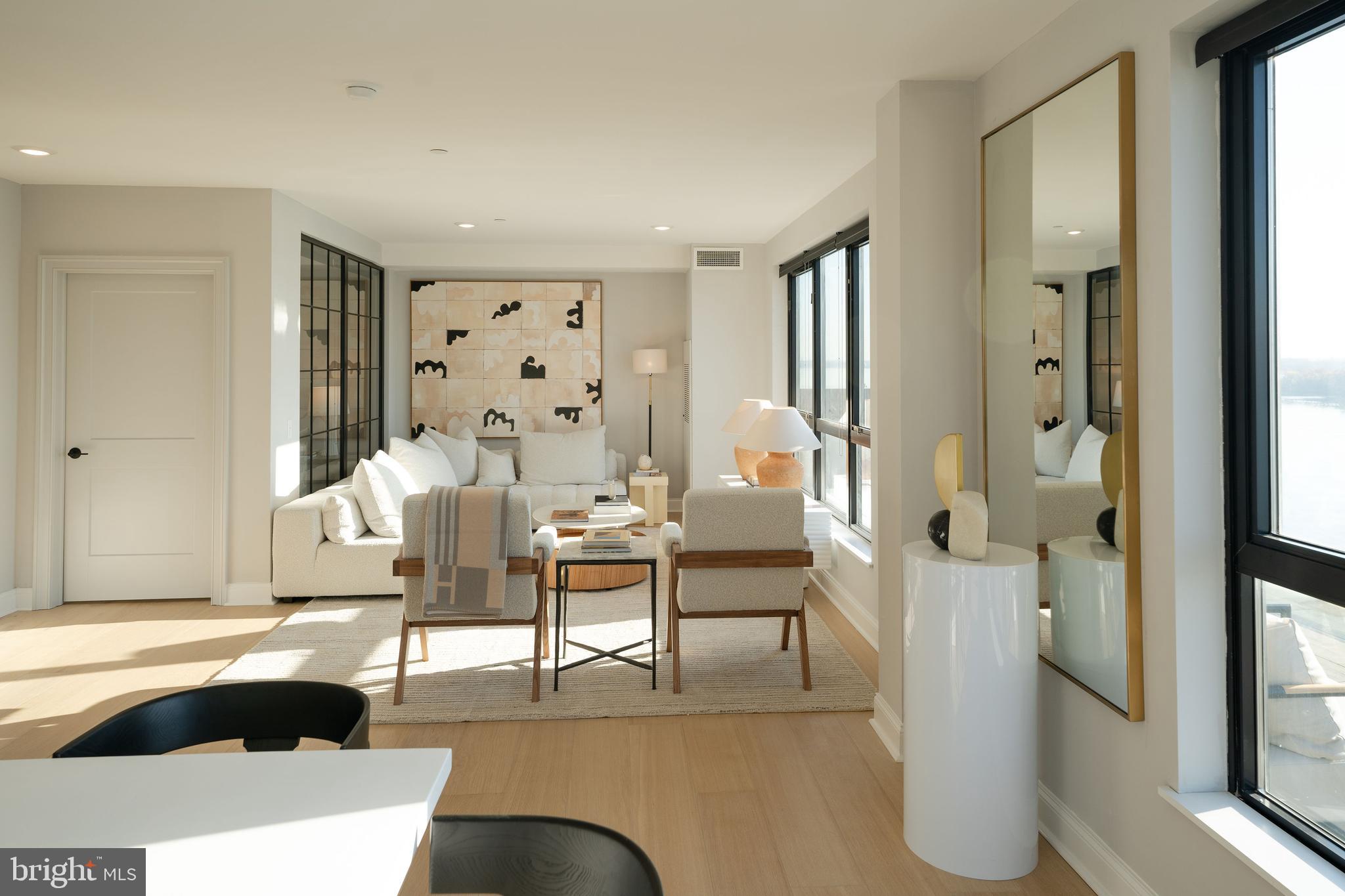 1325 N BEACH STREET 438