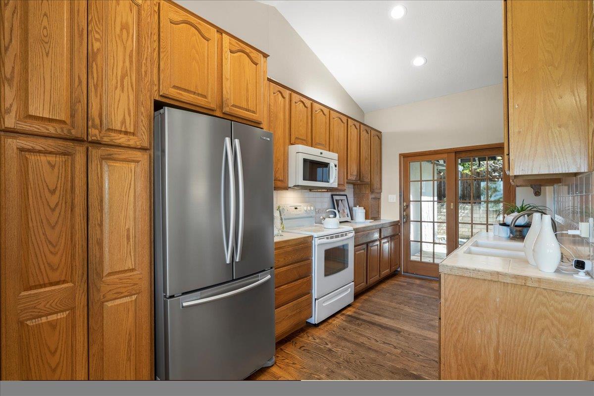 15040 Garcal Drive