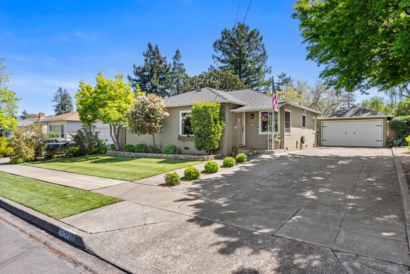 2727 Idaho Street