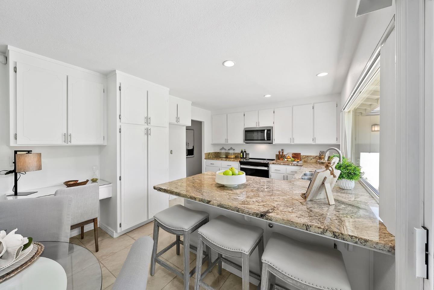 1602 Puerto Vallarta Drive