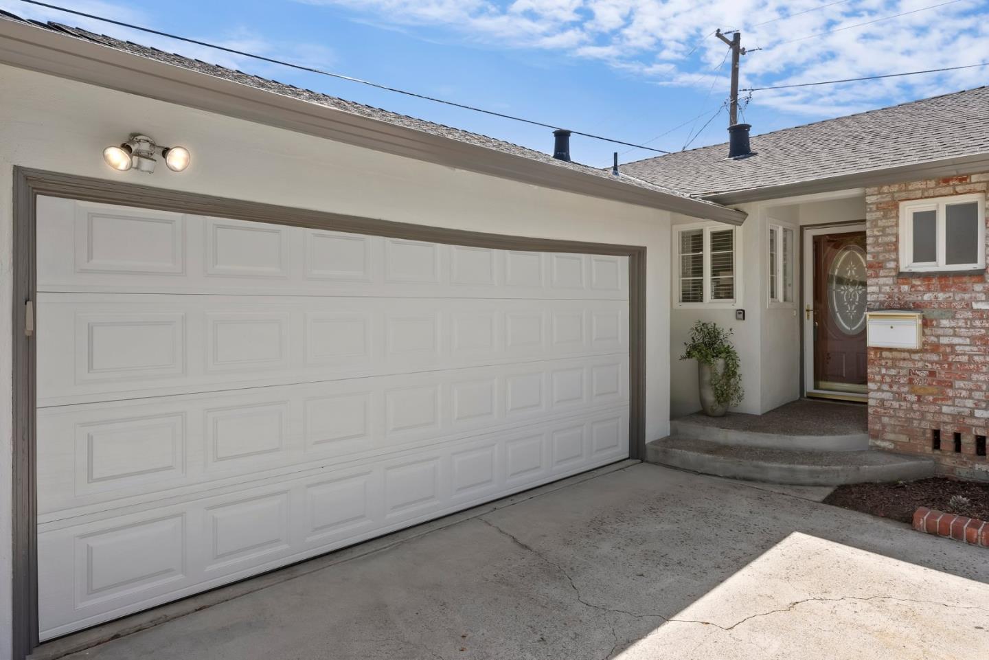1514 Willowgate Drive
