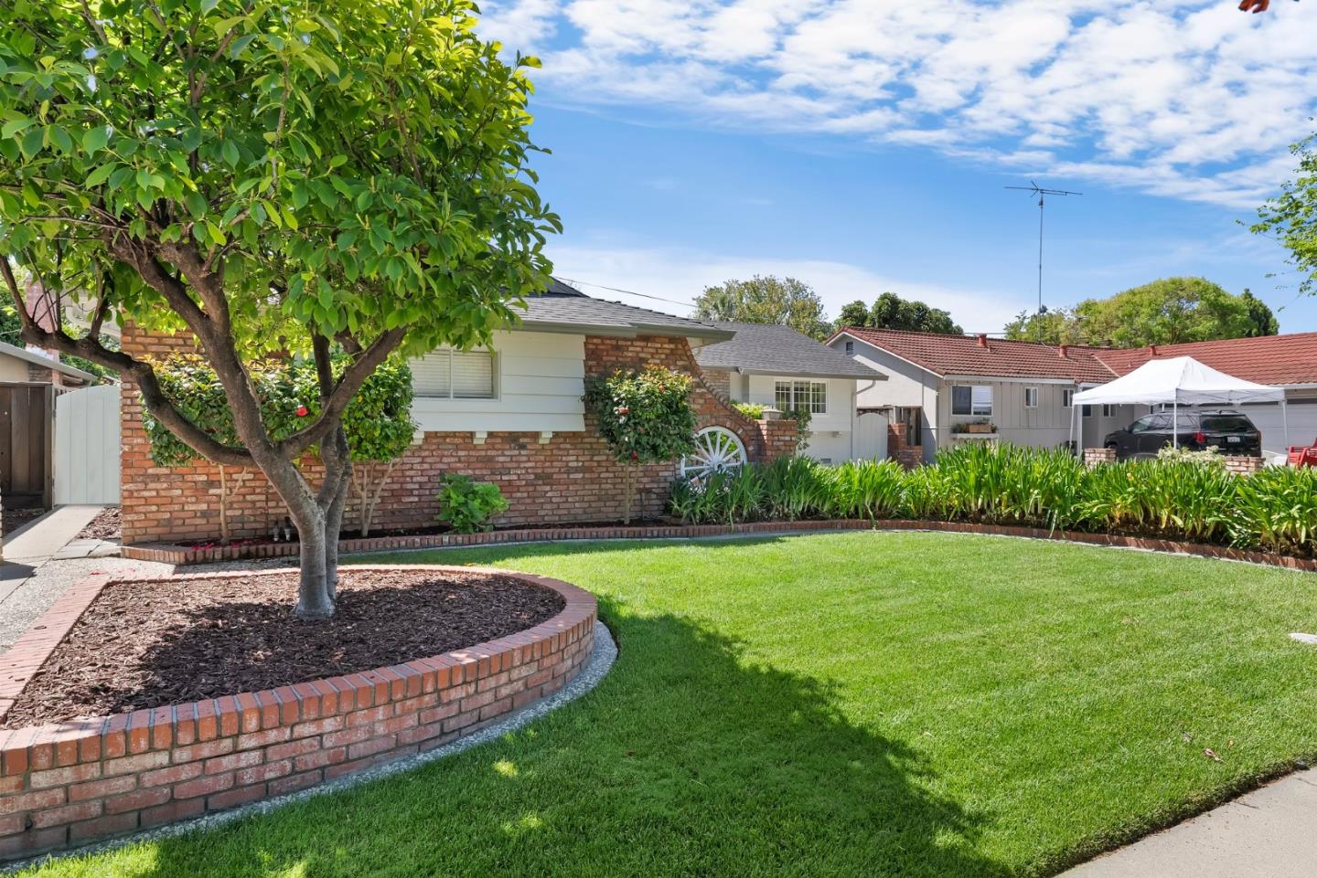 1514 Willowgate Drive