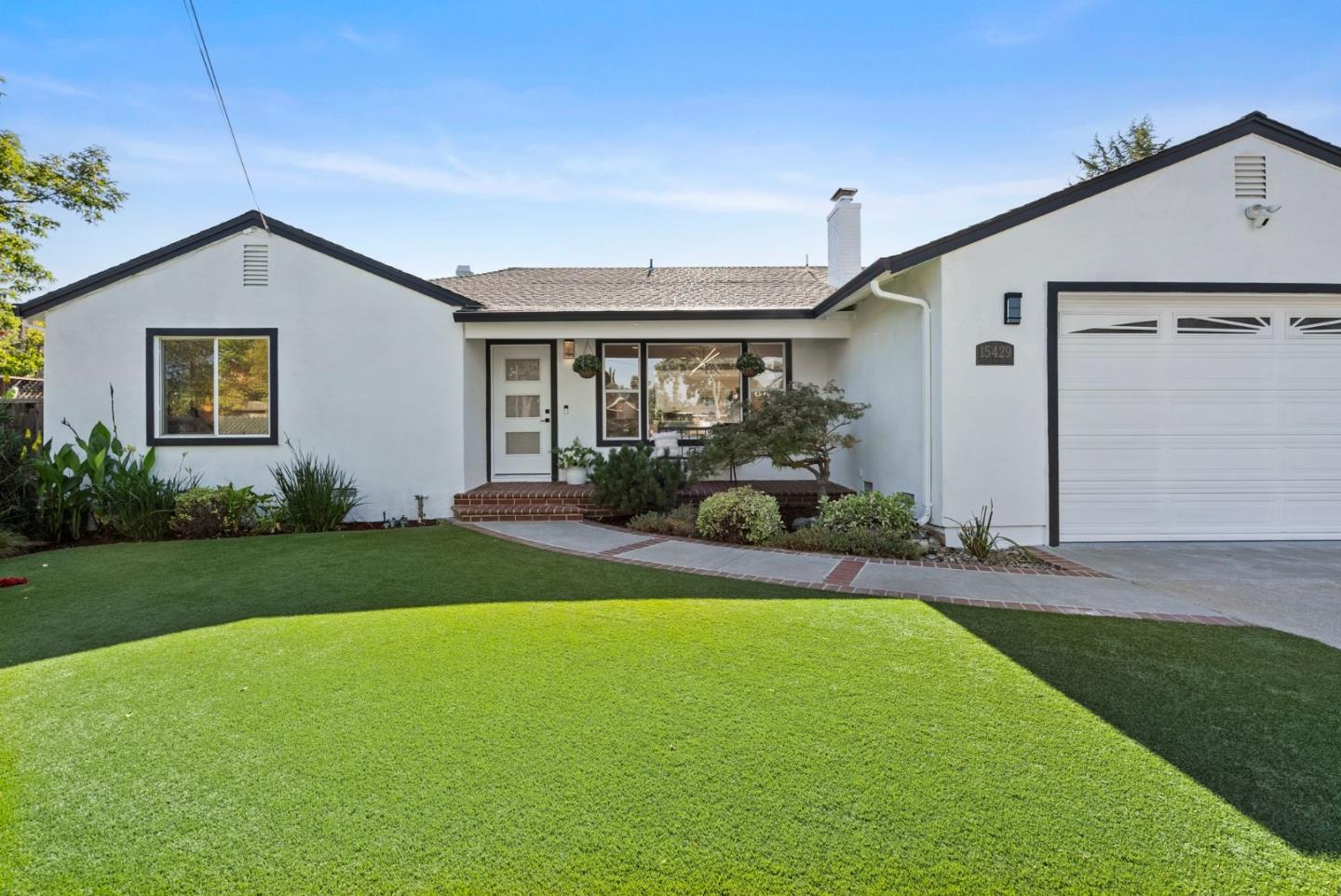 15429 Willow Drive