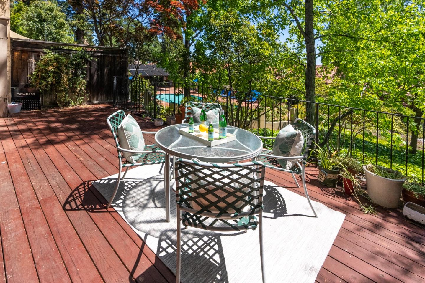 18400 Overlook Road 2