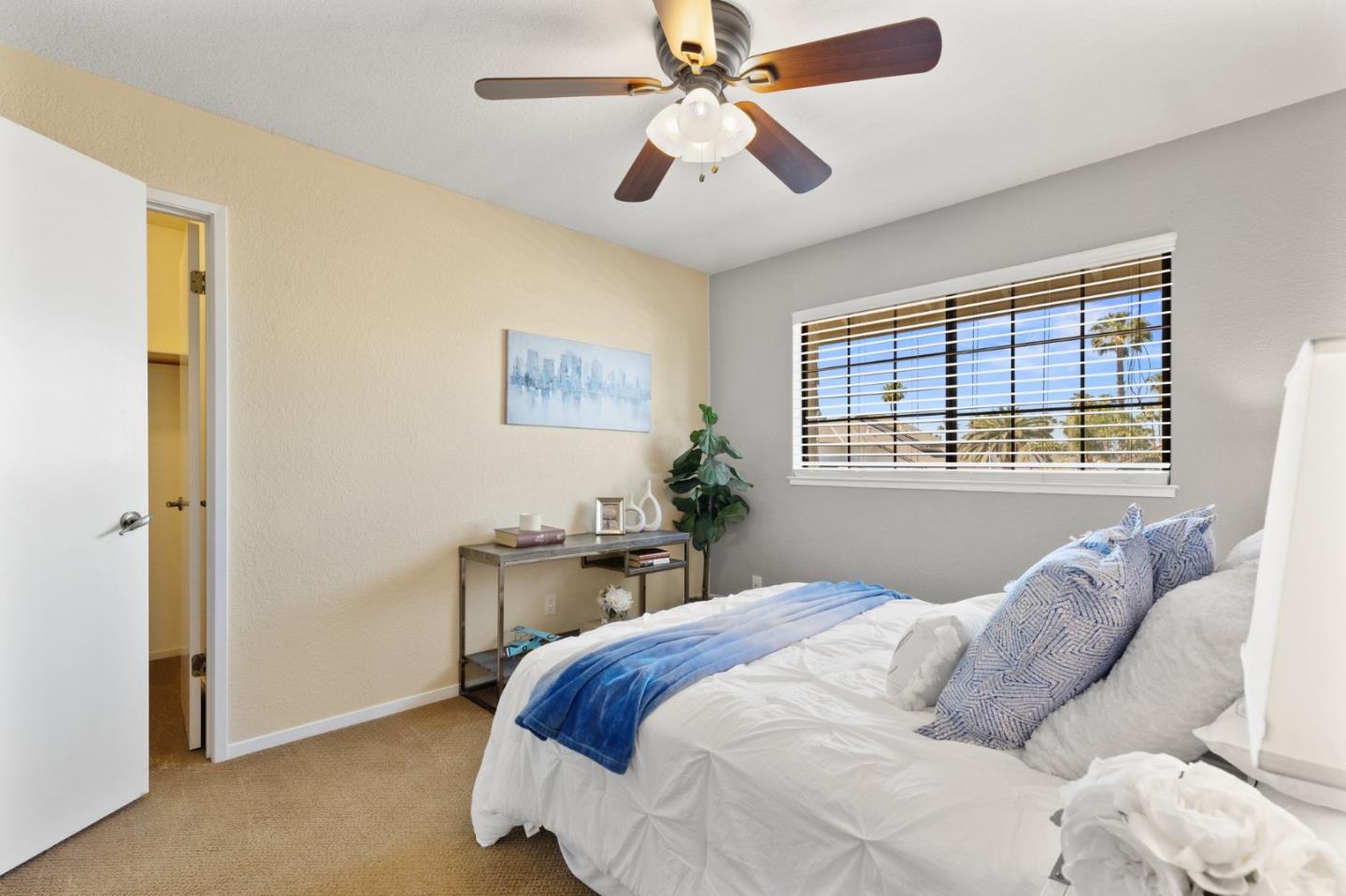 2110 Largo Court