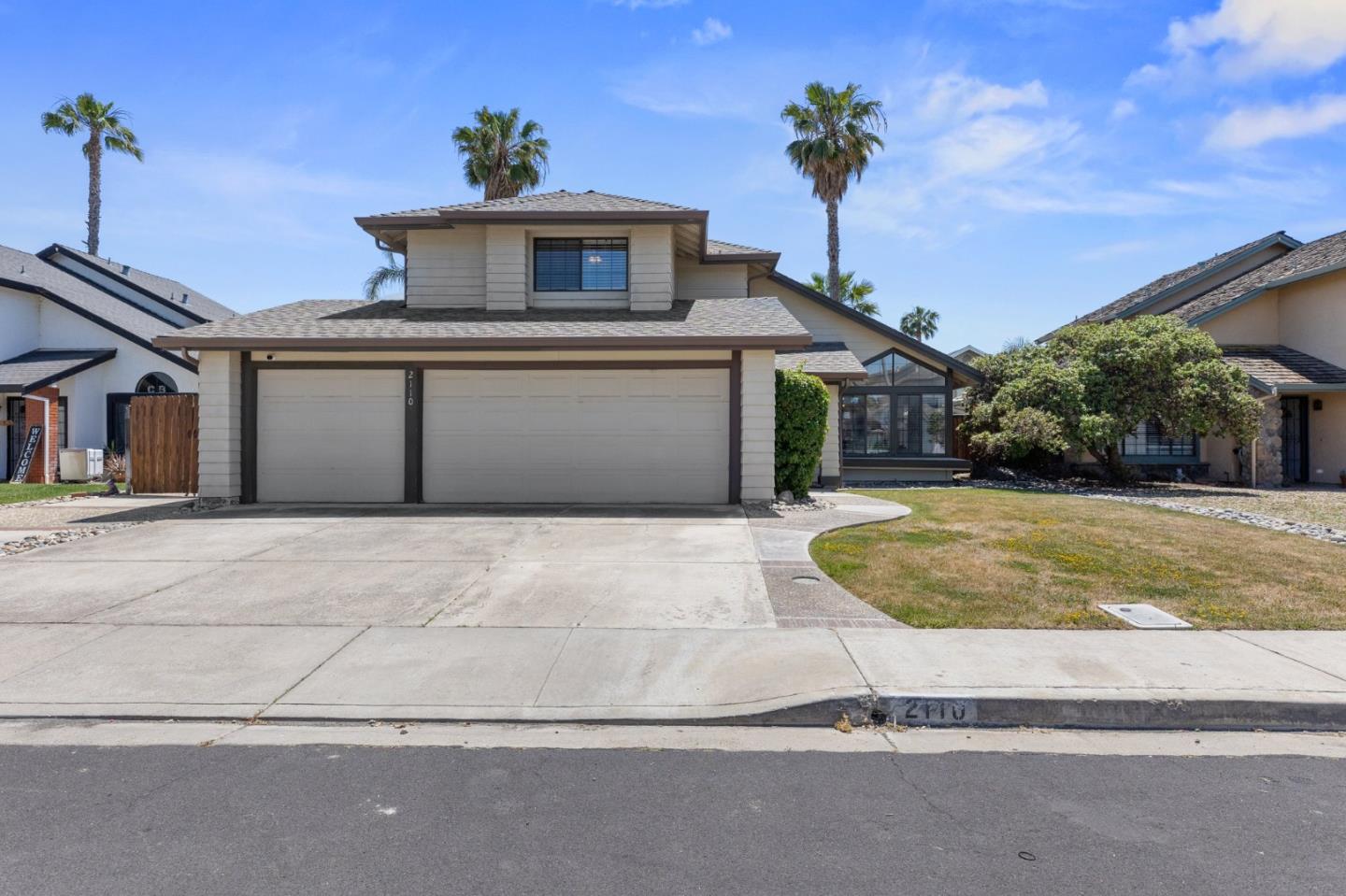 2110 Largo Court