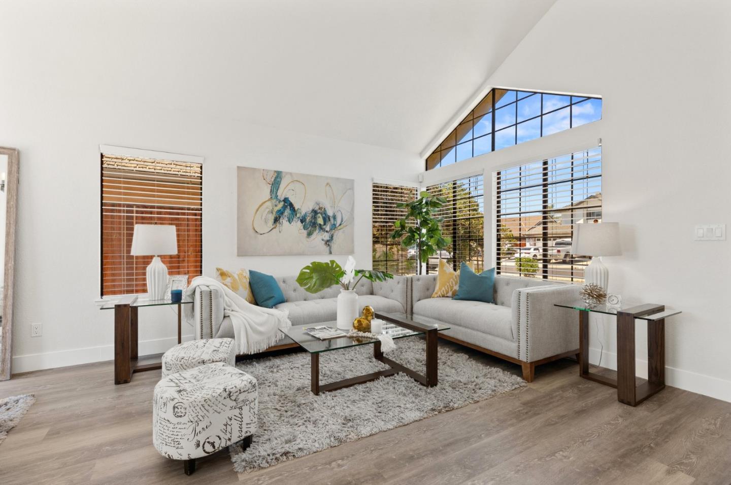 2110 Largo Court