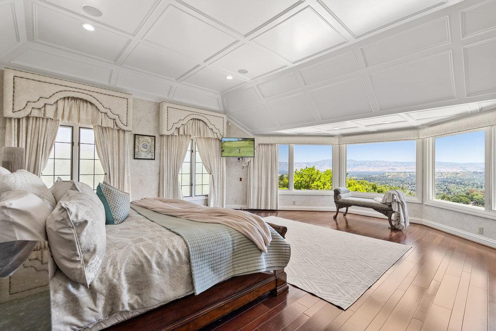 112 Madera Court