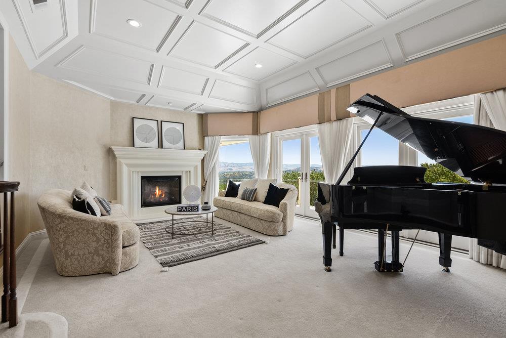 112 Madera Court