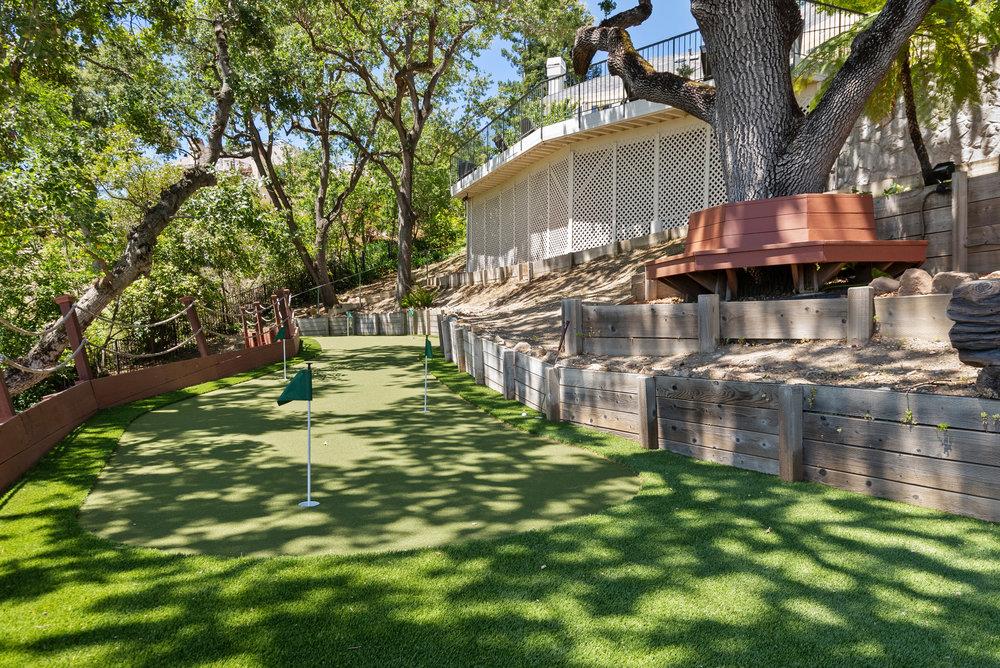 112 Madera Court