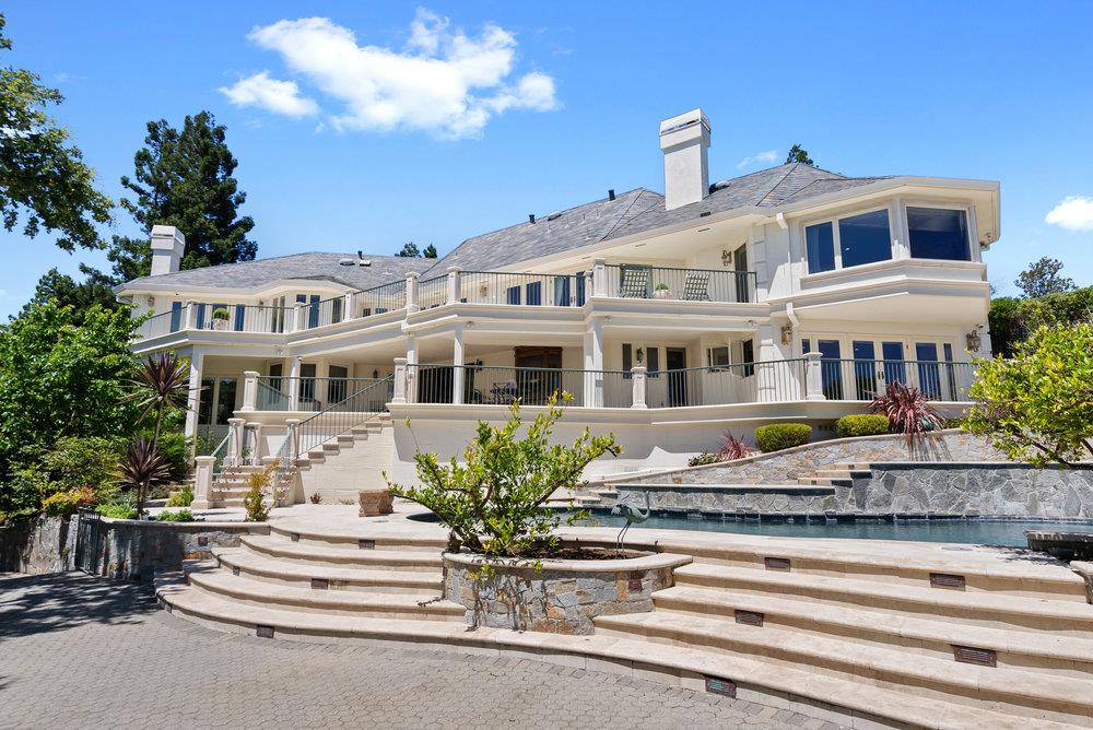 112 Madera Court