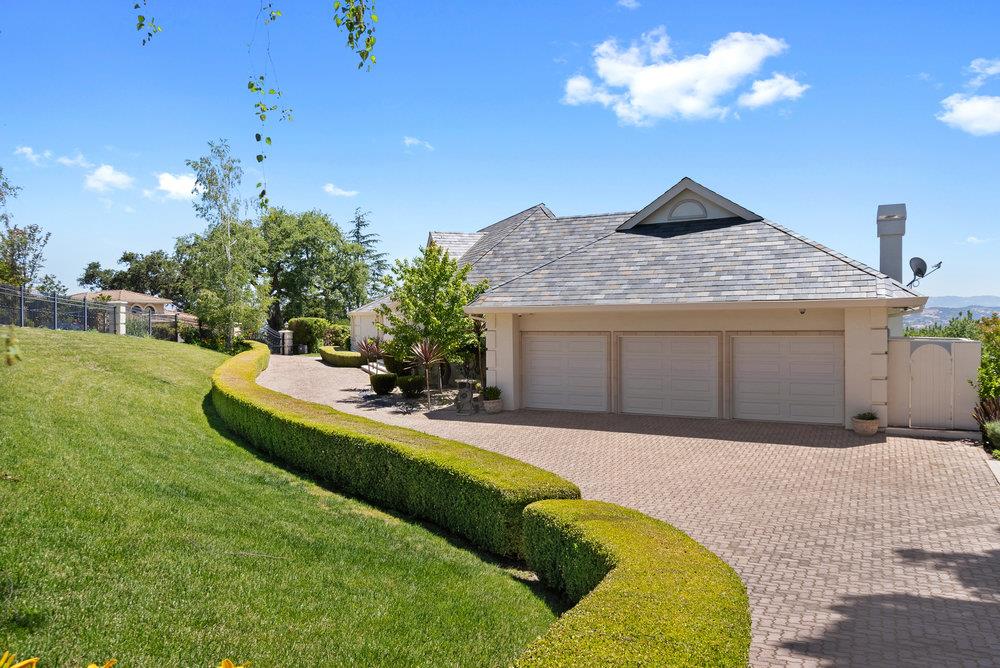 112 Madera Court
