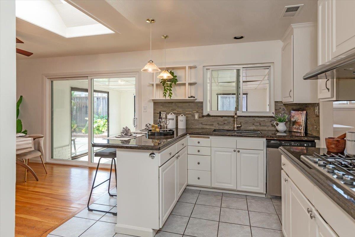 1422 Pinehurst Drive