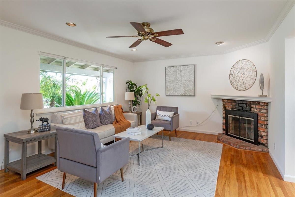1422 Pinehurst Drive