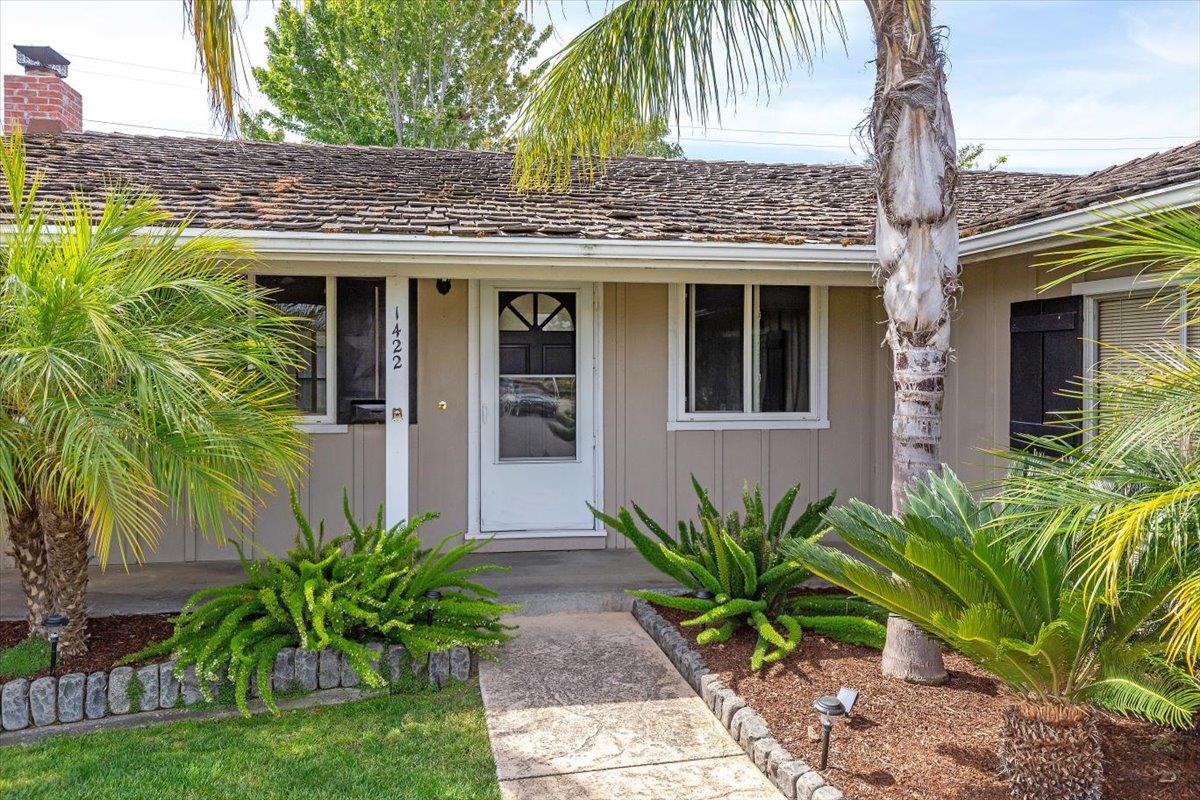 1422 Pinehurst Drive