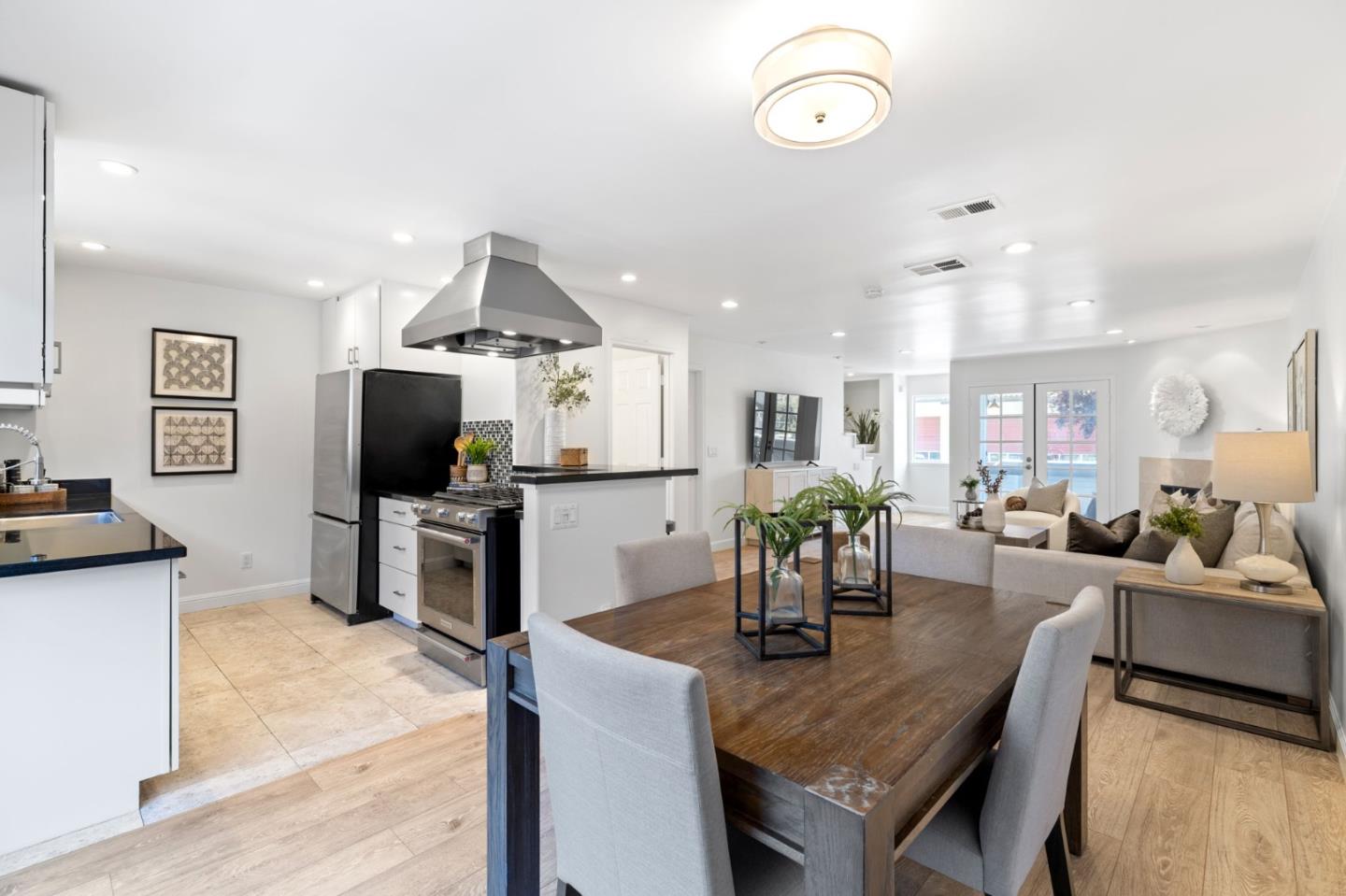 75 Union Avenue 12