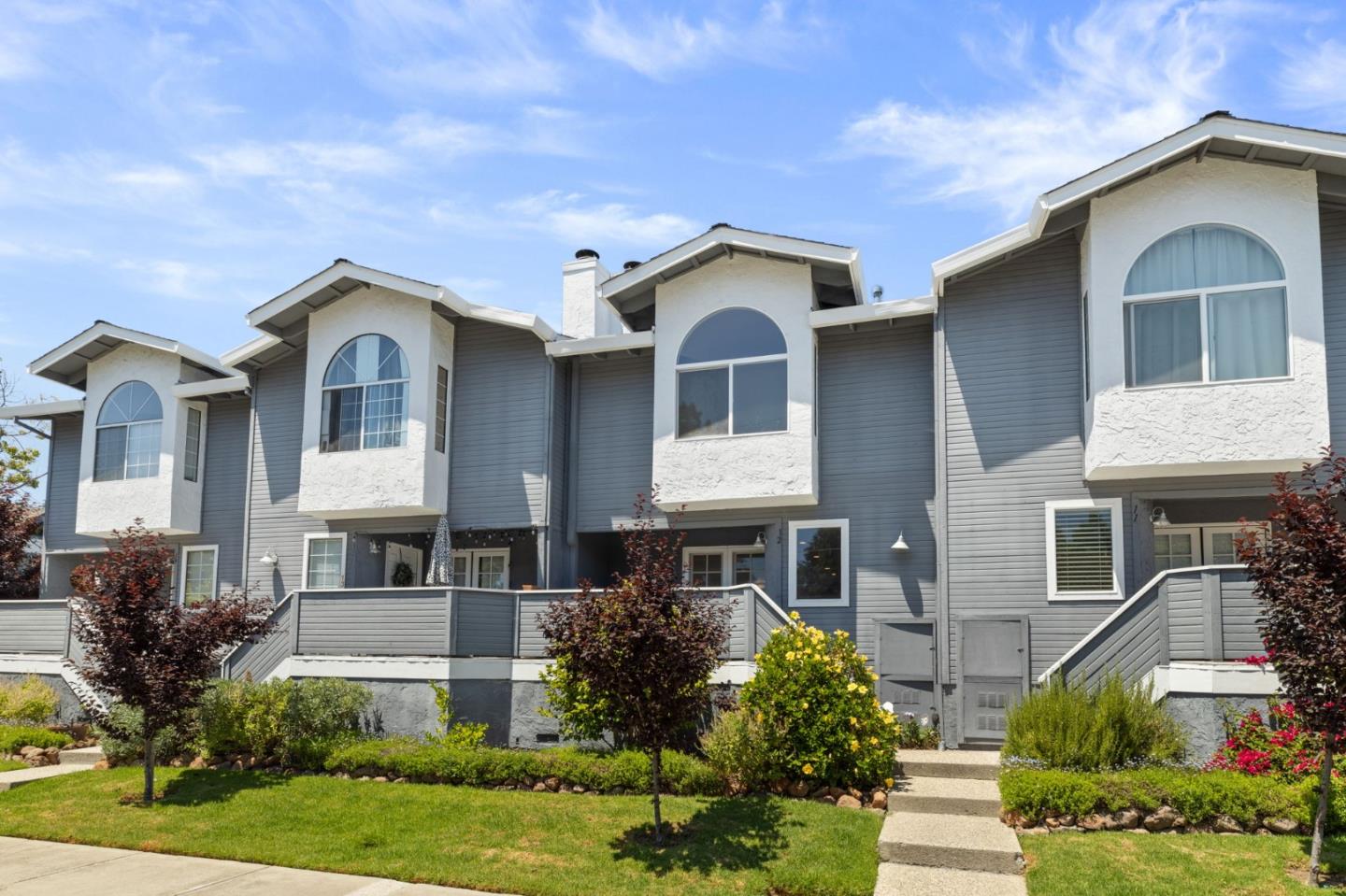 75 Union Avenue 12