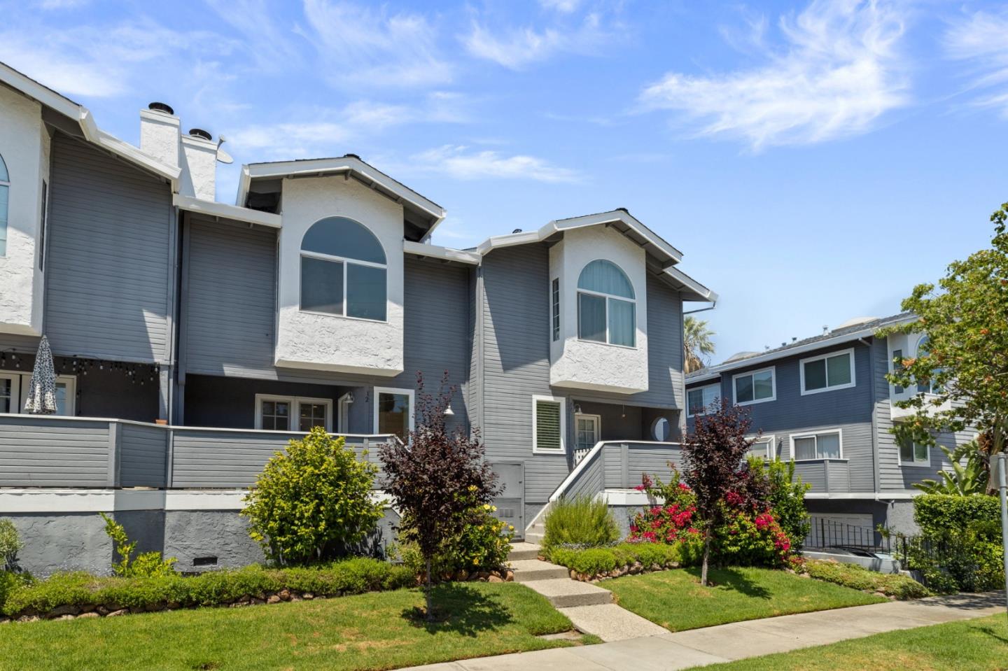 75 Union Avenue 12