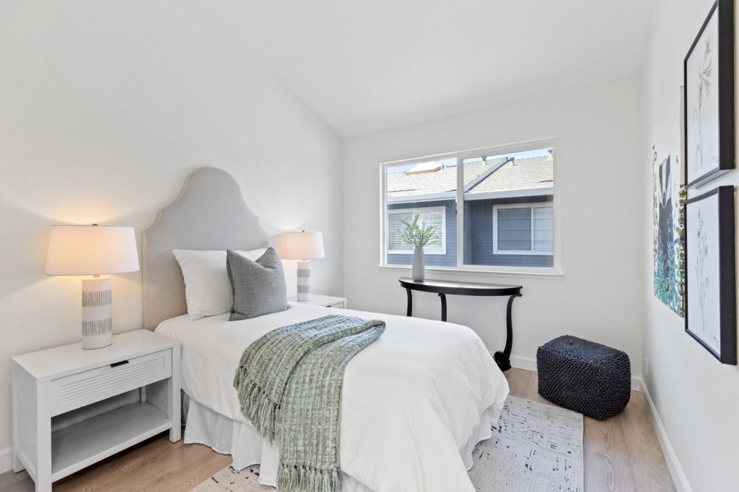 75 Union Avenue 12