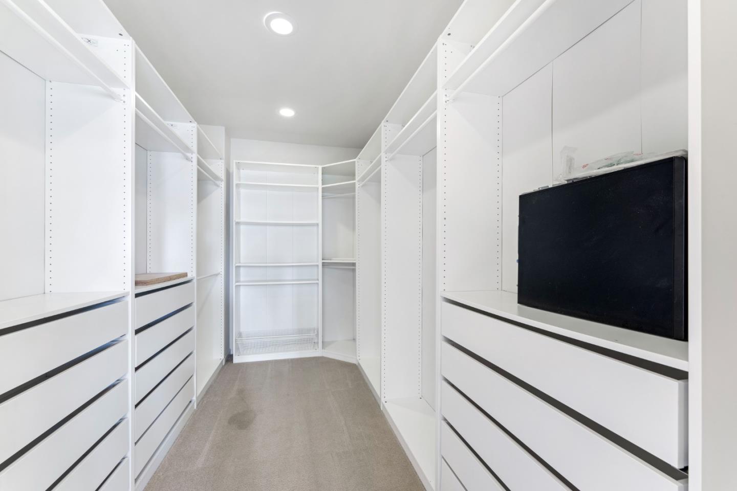 385 Rayos Del Sol Drive