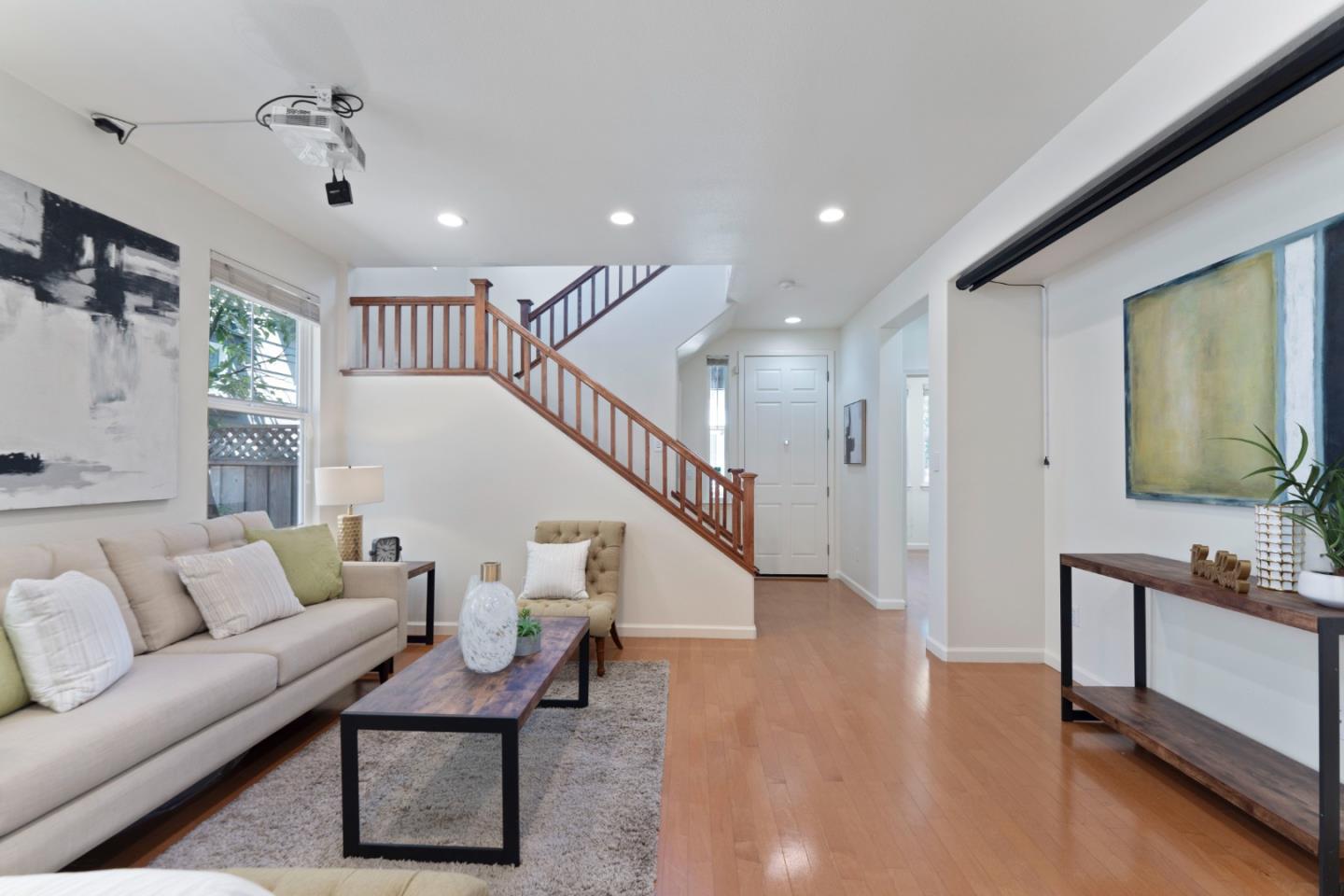 385 Rayos Del Sol Drive