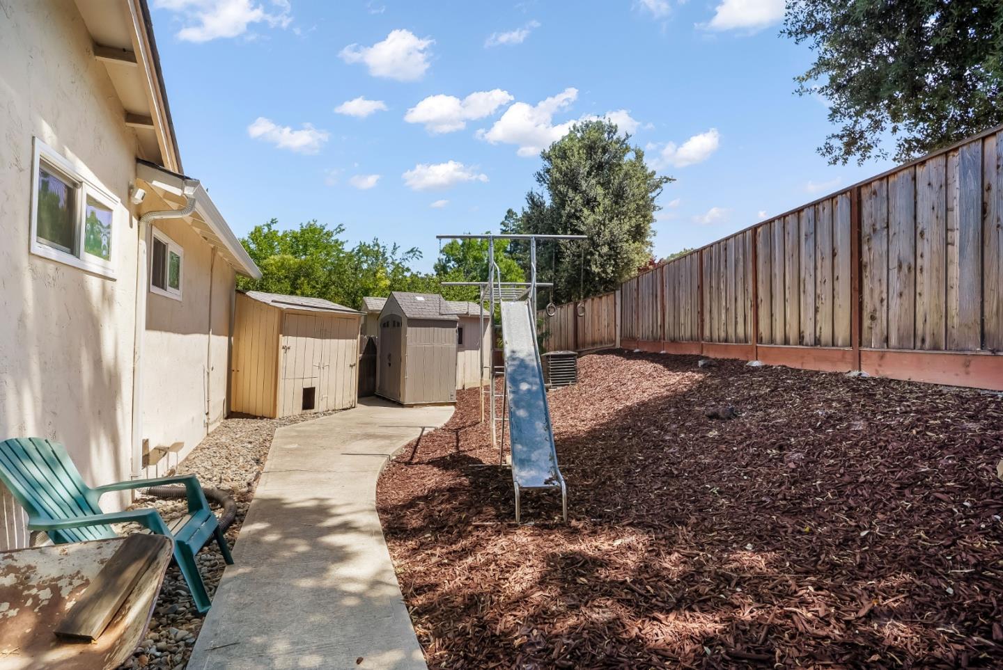 6298 Gunter Way