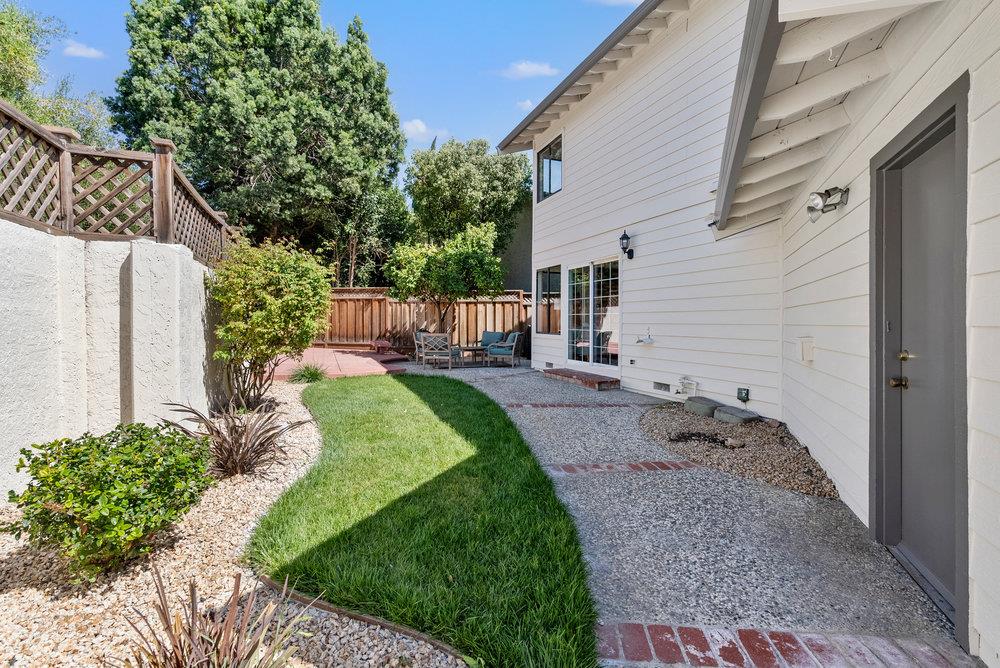 5288 Centerhart Court