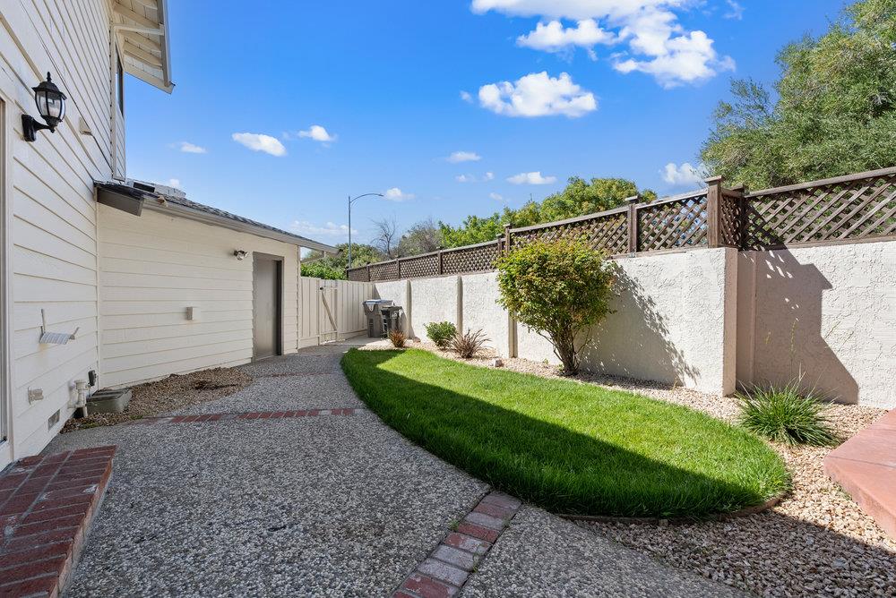 5288 Centerhart Court