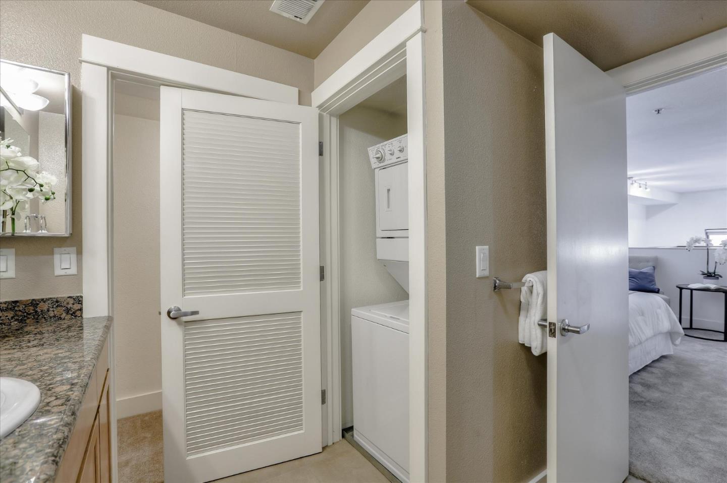 925 The Alameda 112