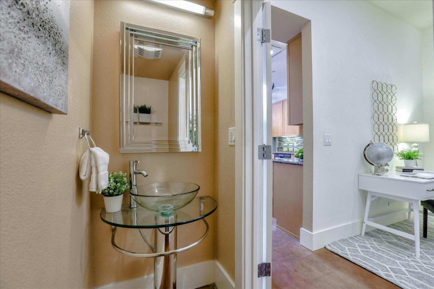 925 The Alameda 112