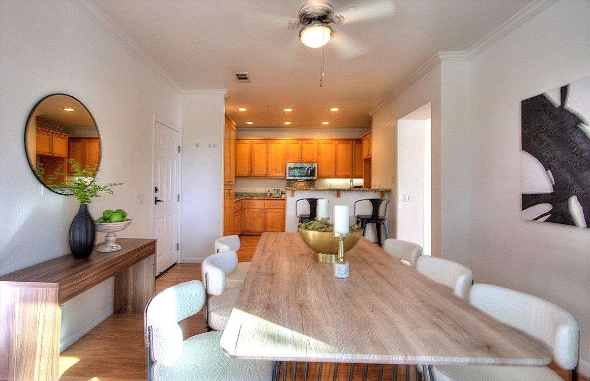 344 Vista Roma Way
