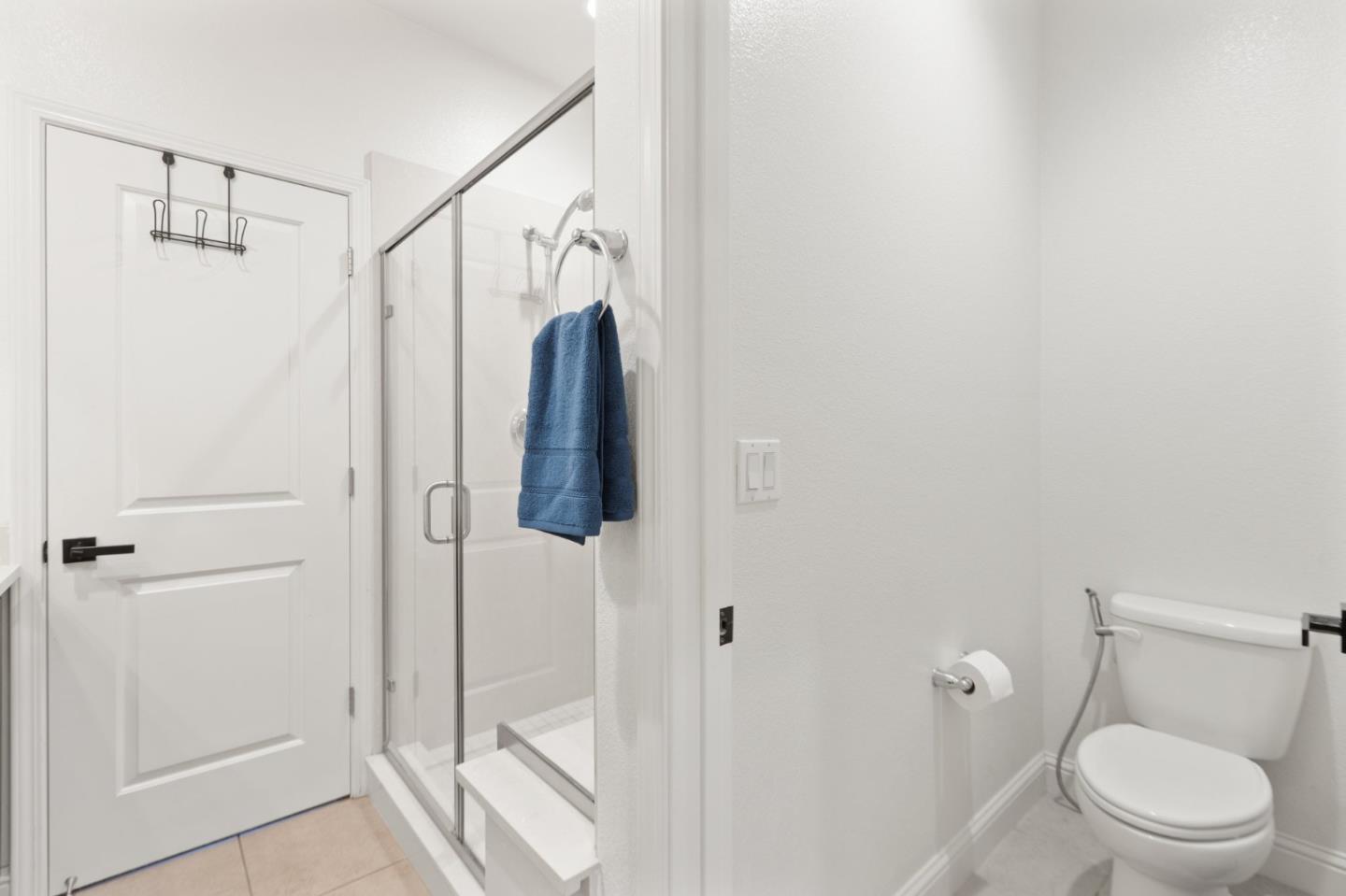 4593 Huntington Lane
