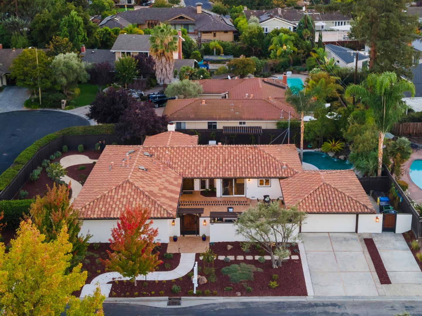 248 Marchmont Drive
