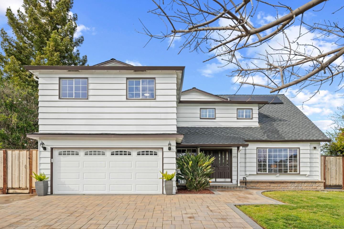 20127 Apple Tree Lane