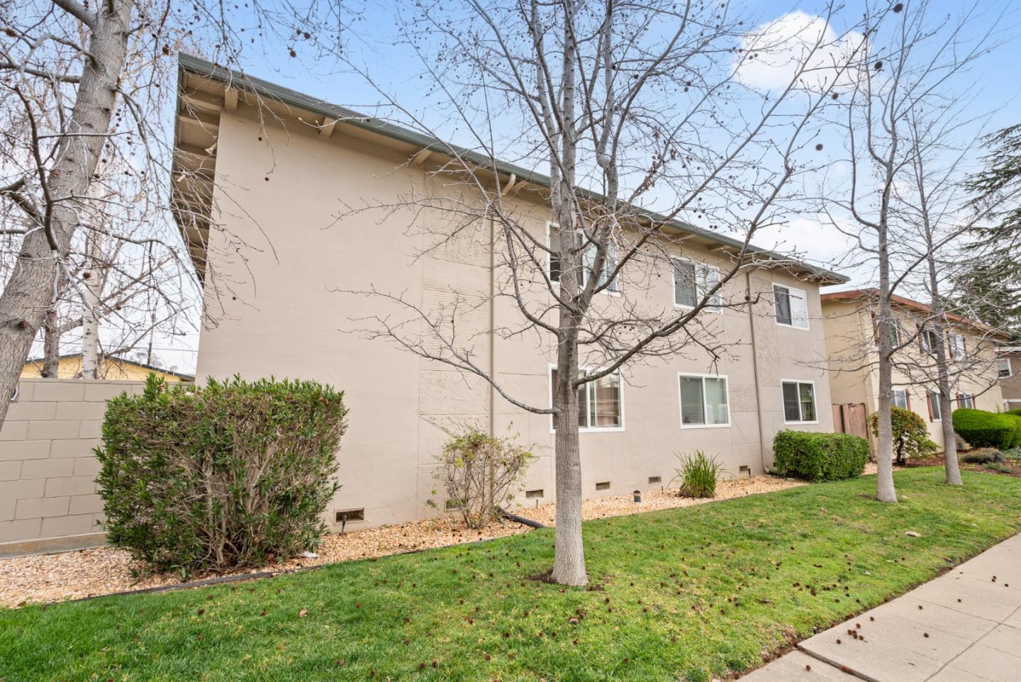 1799 Bradford Way
