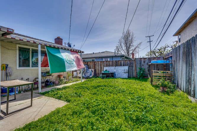 4127 Camden Avenue