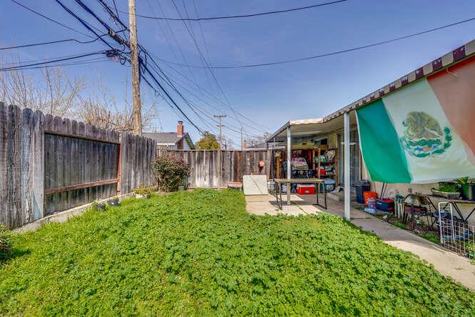4127 Camden Avenue