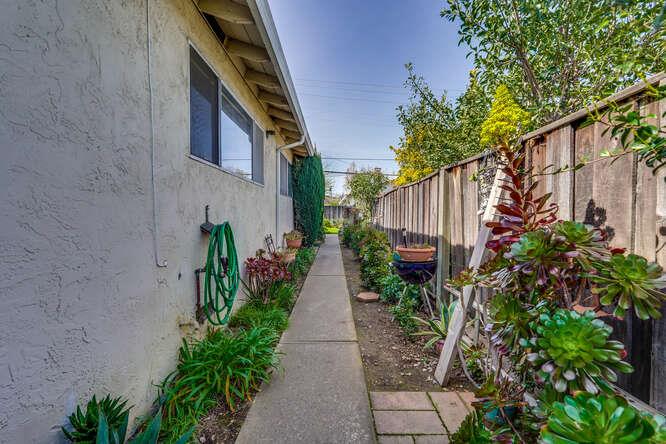 4127 Camden Avenue