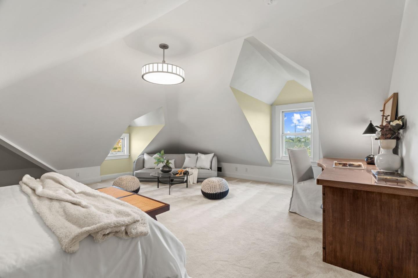 4100 Bassett St
