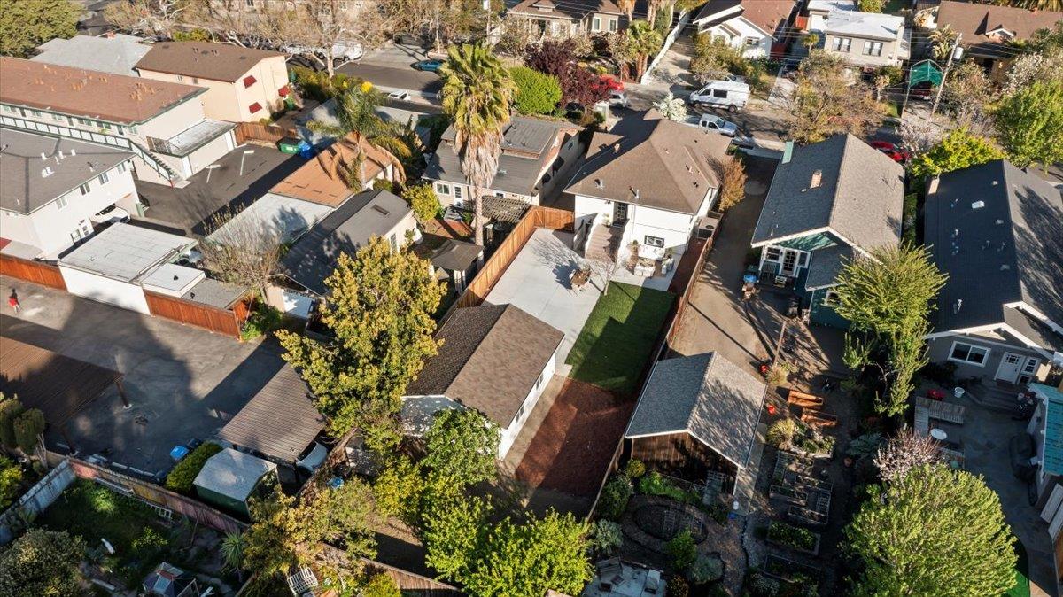 1447 Martin Avenue