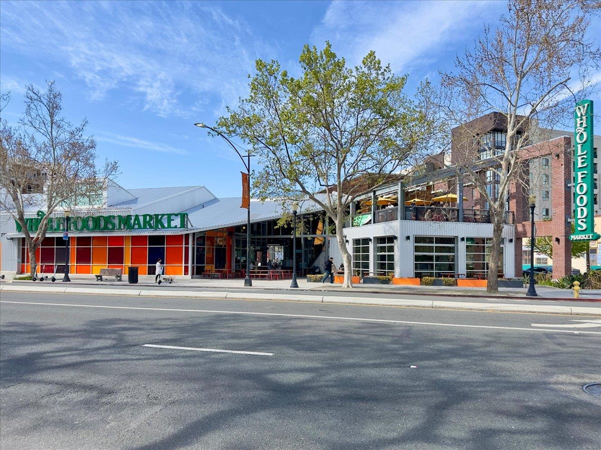 1447 Martin Avenue