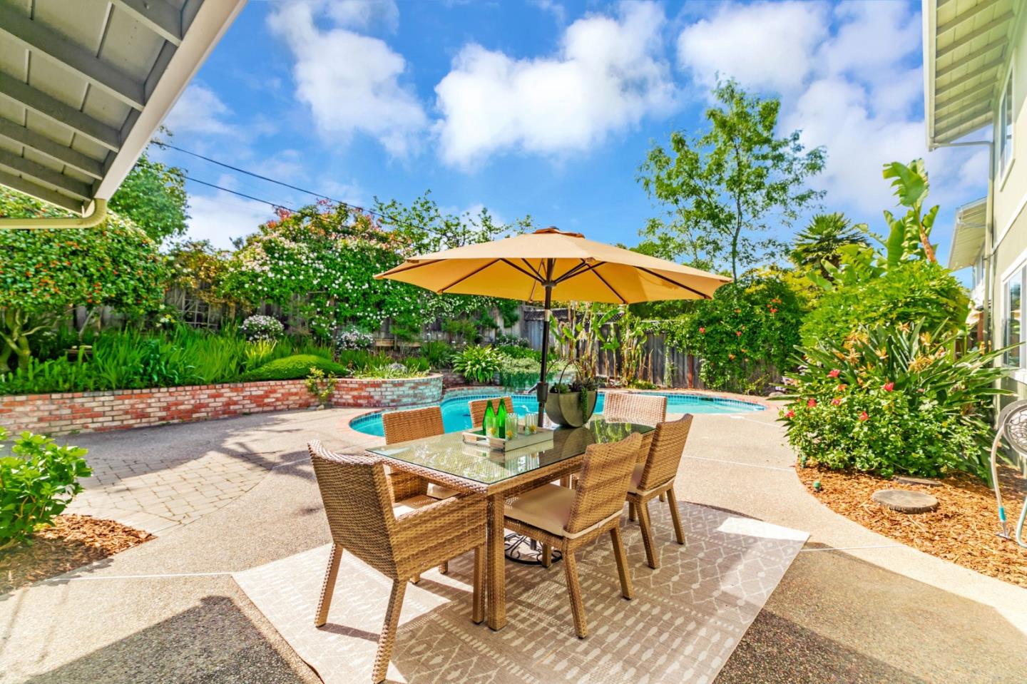 6485 Little Falls Drive