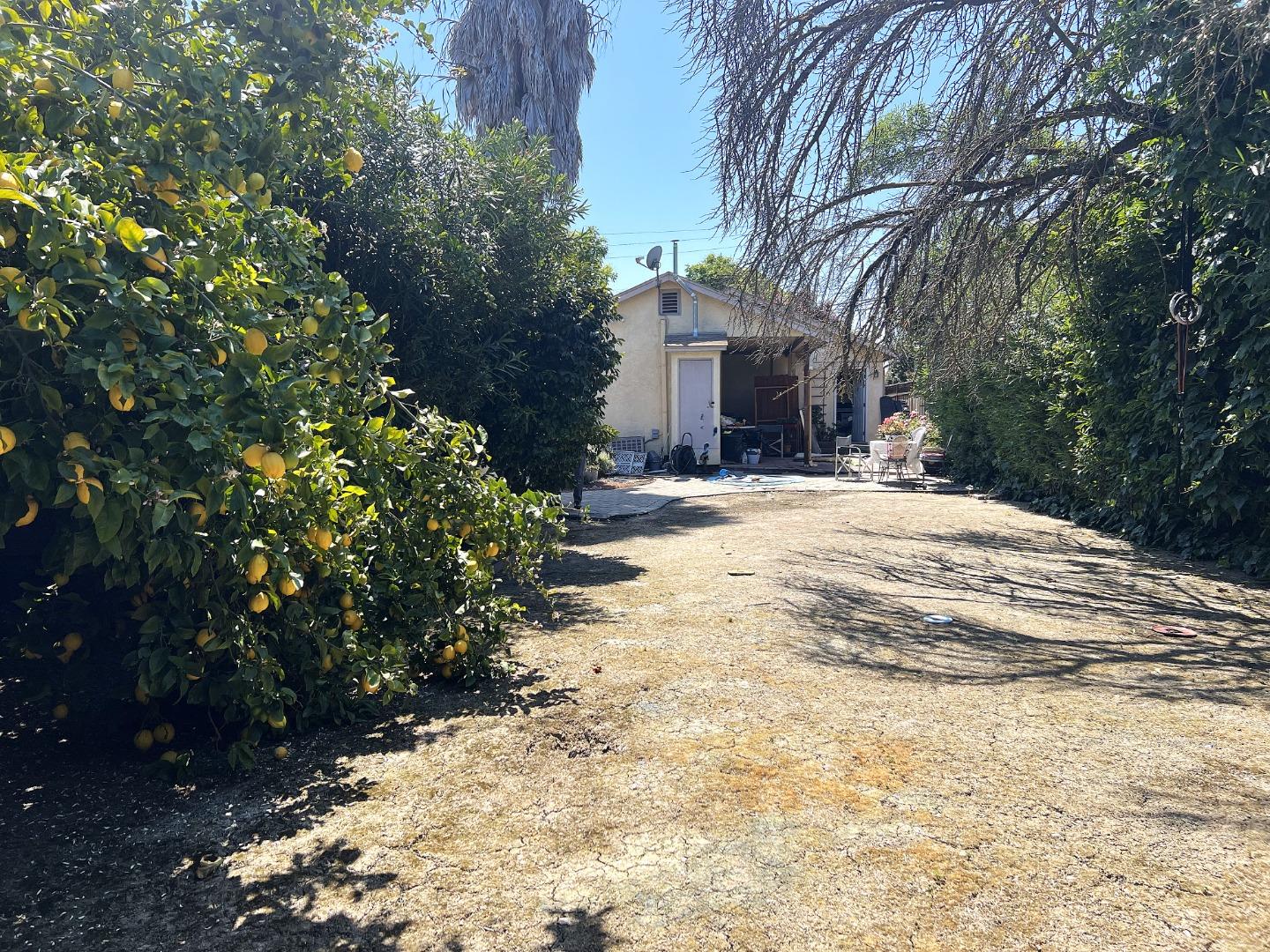 1310 Curtiss Avenue