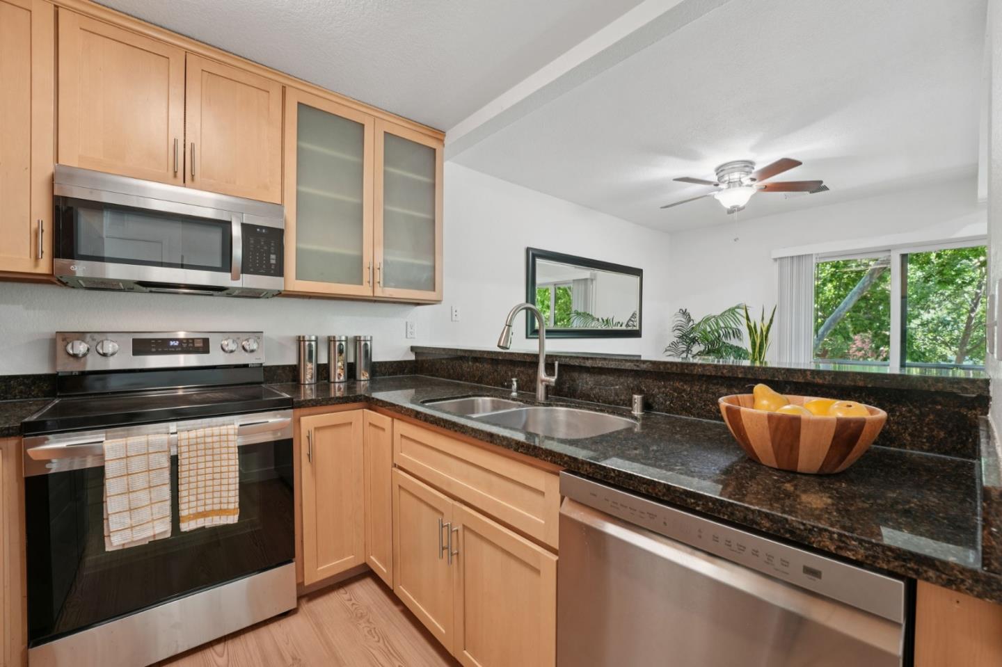 1409 La Terrace Circle