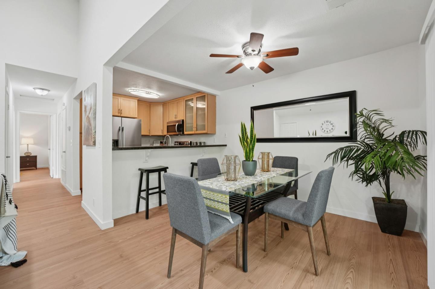 1409 La Terrace Circle